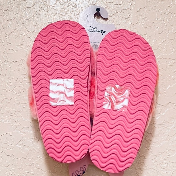 Disney stitch/Angel slippers - Picture 9 of 10